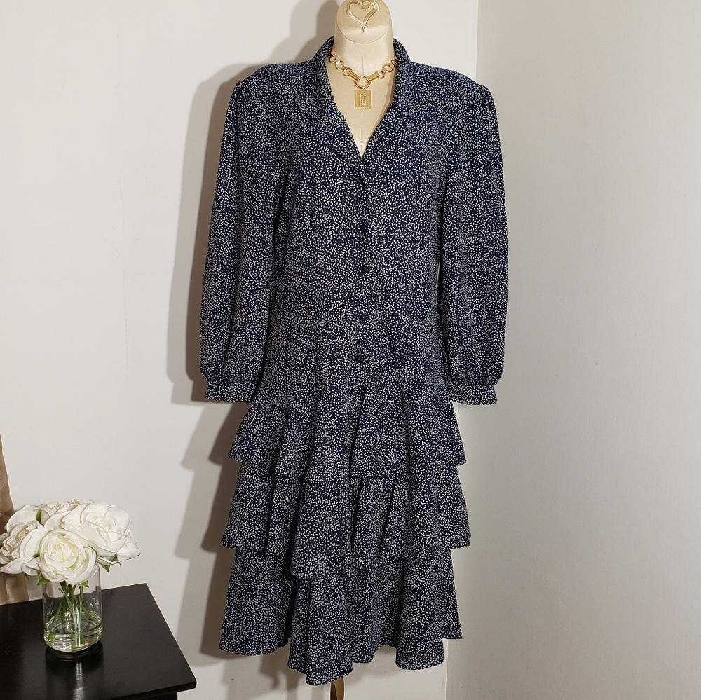 Studio 36 Navy & White ruffled hem dress size 8